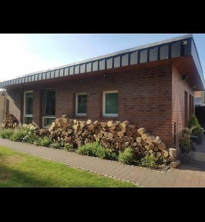 Mini-Bungalow Delmenhorst Exterior photo
